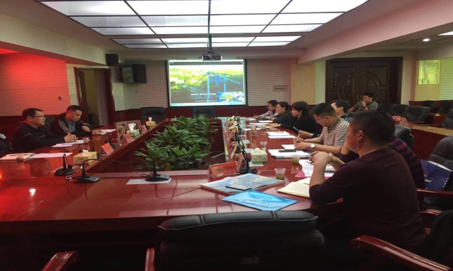 北冰院長帶隊瀘溪、吉首、花垣“全域旅游”“精準扶貧”考察調(diào)研